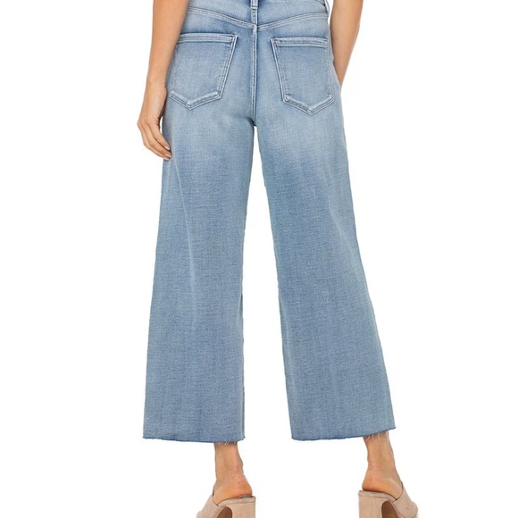 Liverpool Women's Light Blue Cropped Jeans - Picture 3 of 6